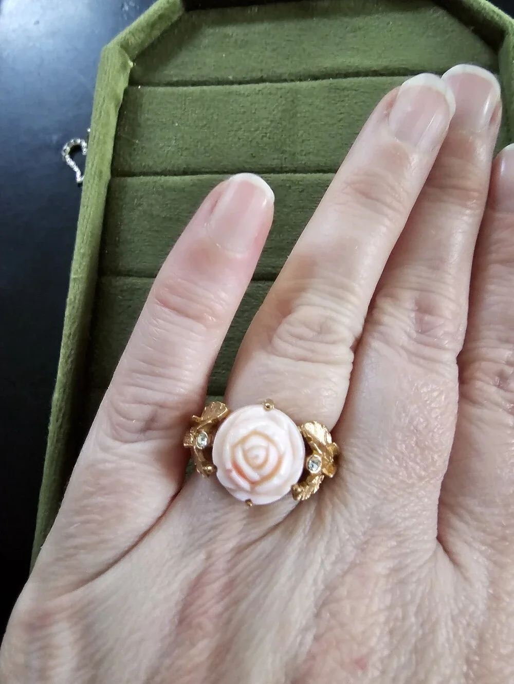 Avon beautiful gold